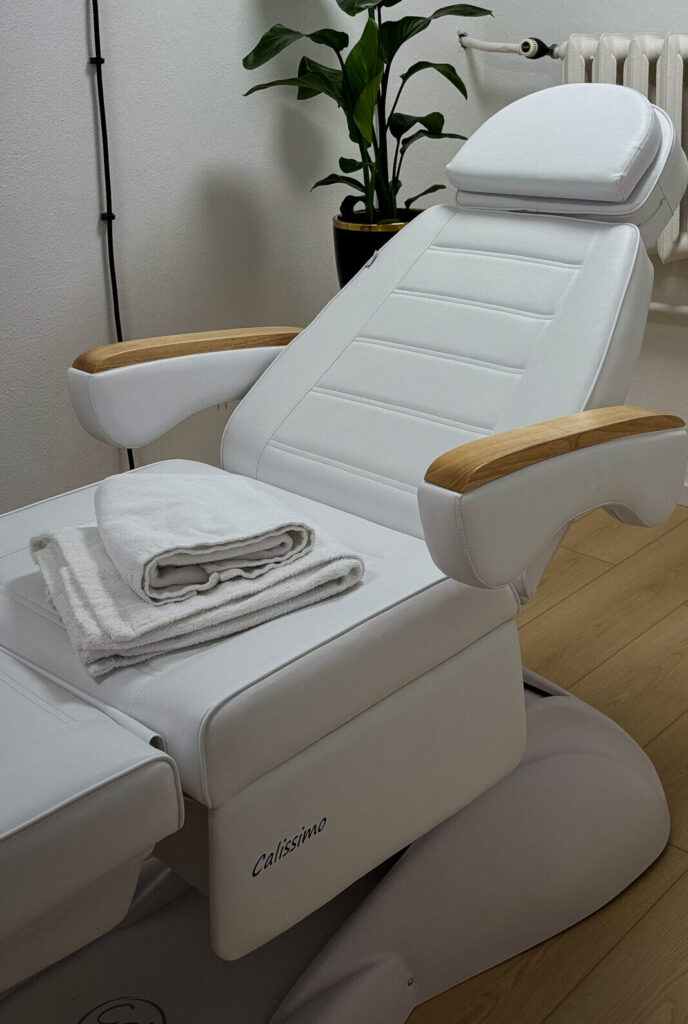 Peeling kawitacyjny – oczyszczanie skóry ultradźwiękami Harmony Warszawa